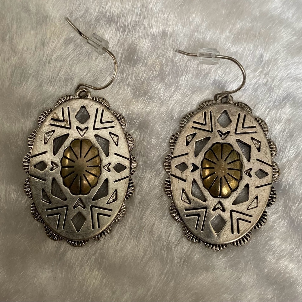 🍀VTG Navajo Concho Signed TS Silver and Gold Earrings